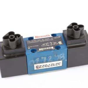 Bosch Rexroth R978017842 Hydraulic Directional Control Valve, 120VAC Coil