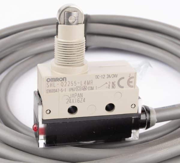 Omron SHL-Q2255-L4MR Roller Limit Switch, 12-24VDC, 2Amp, SPDT, 3m Cable