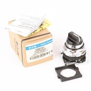 Eaton Cutler-Hammer 10250T1371 Selector Switch, 2-Pos Spring Return, 30mm, 4/13