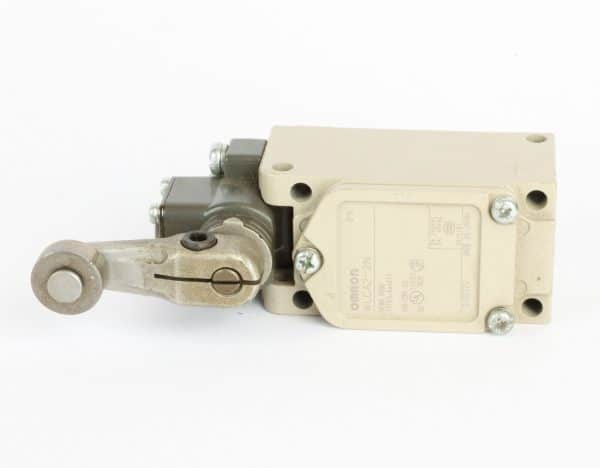 Omron WLCA2-2N Roller Limit Switch, 250VAC, 2Amp, Type 4, 13