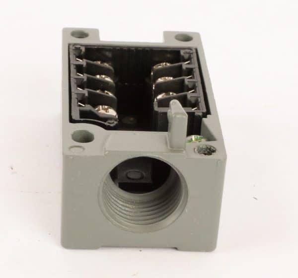 Eaton Cutler Hammer E50RB Limit Switch Receptacle